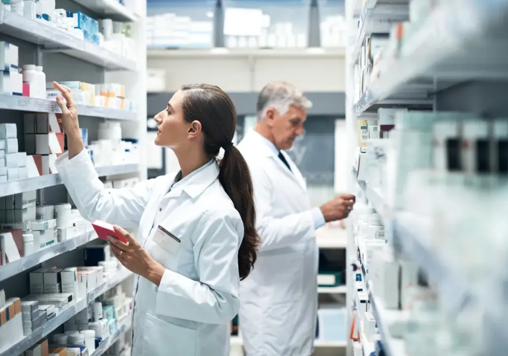 Ile zarabia farmaceuta w laboratorium? Zaskakujące różnice w wynagrodzeniu