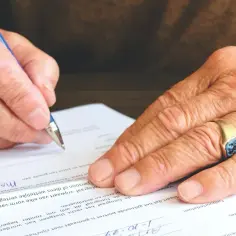 Jak napisać upoważnienie do odbioru wyników badań - wzór i porady