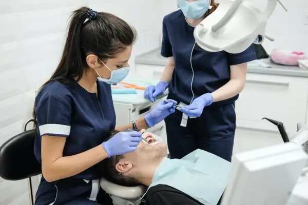 Najlepsze gabinety stomatologiczne w Poznaniu - ranking 2026