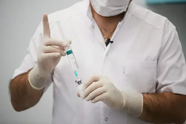 Chemiczna kastracja - jak działa, kiedy ma sens, skutki uboczne
